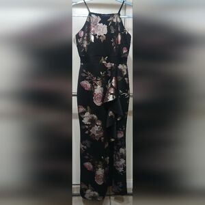 Sweet Storm Black Floral Pencil Dress